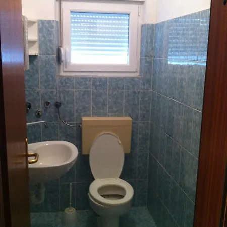 Apartmán Curic Povljana
